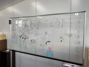 2021年度卒業式黒板アート - 東北大学大学院 先端社会基盤学研究室|大竹雄・水谷大二郎